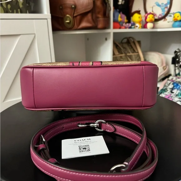 Coach Teri with Bow Print Shoulder Bag - Picture 7 of 9